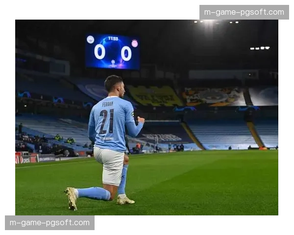 西班牙队战术需要正印中锋类型 奥亚萨瓦尔费兰托雷斯状态受关注